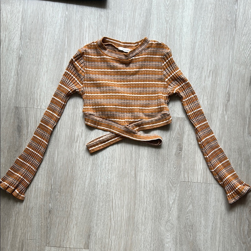 ILLA ILLA Orange, White, and Grey Ribbed Crop Top
